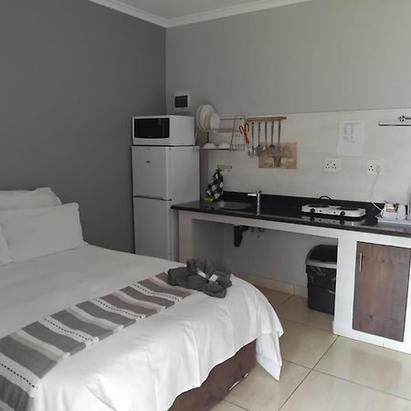 Country Rose Hotel Hluhluwe Ngoại thất bức ảnh